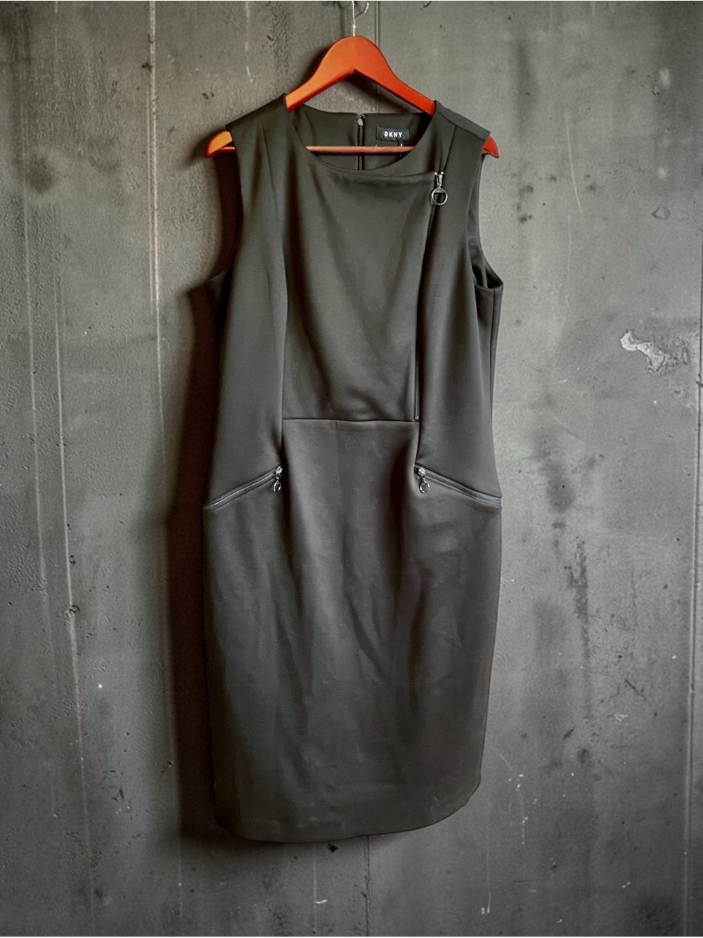 DKNY Black Sheath Dress Zip Pockets Size 12